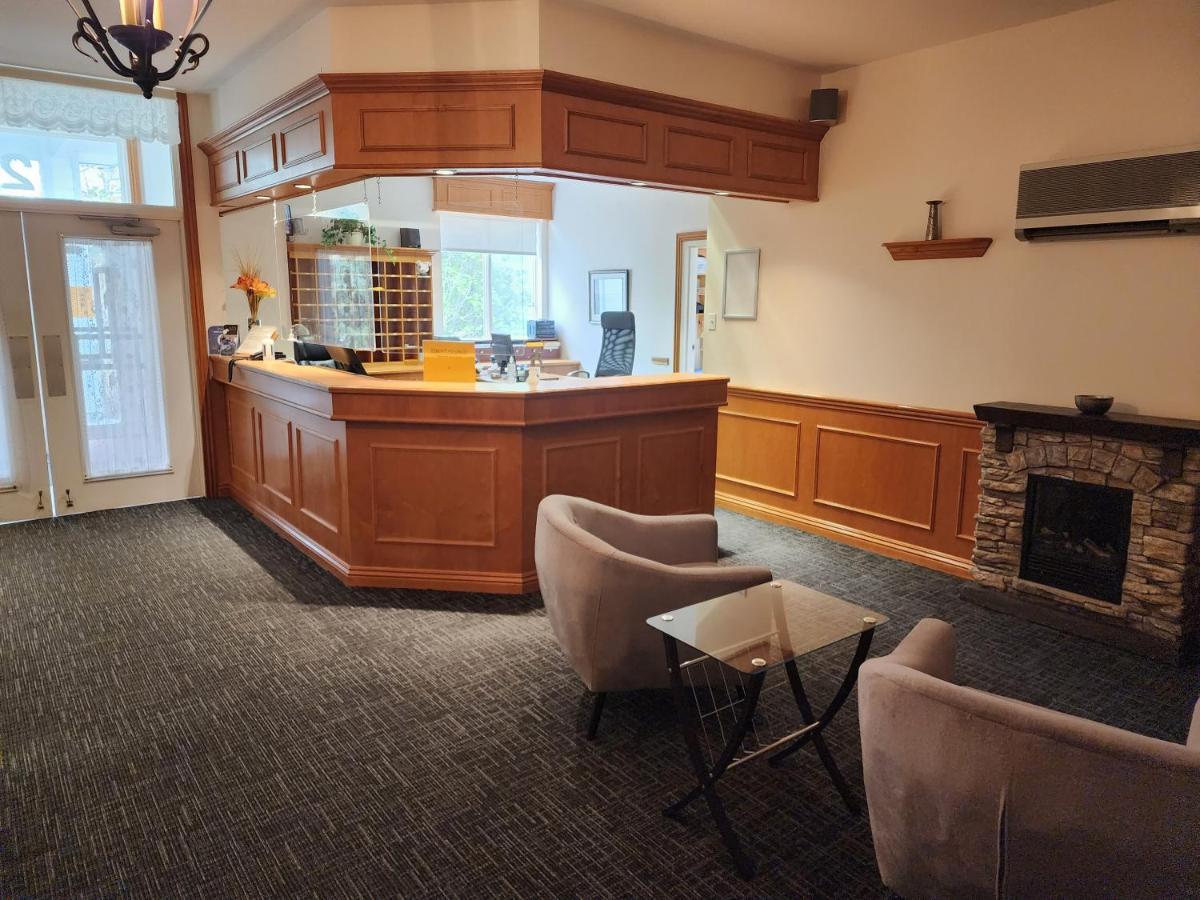 Hotel Au Petit Berger La Malbaie Eksteriør billede