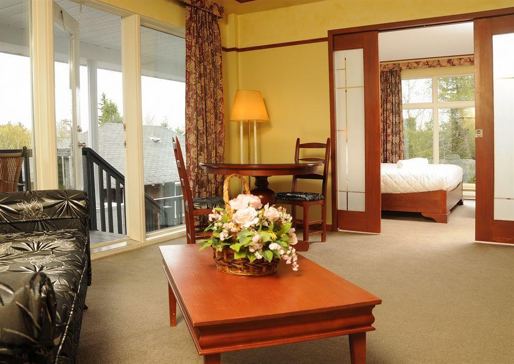 Hotel Au Petit Berger La Malbaie Eksteriør billede