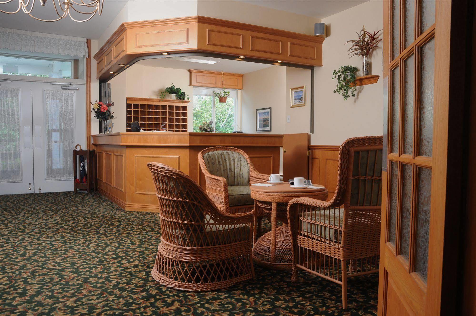 Hotel Au Petit Berger La Malbaie Eksteriør billede